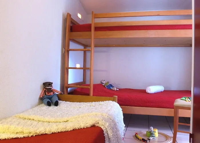 Vvf Villages « Les Pyrenees Ariegoises » Les Cabannes Vakantiehuis Les Cabannes (Ariege)