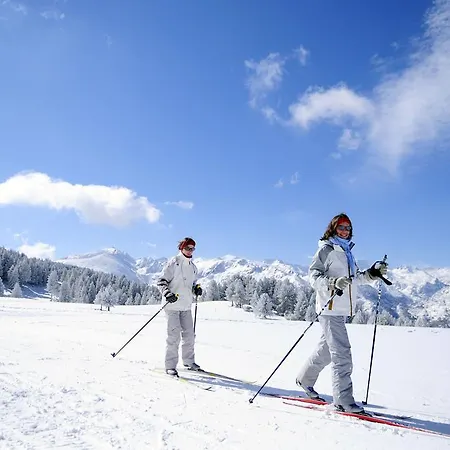 펜션 Vvf Villages « Les Pyrenees Ariegoises » Les Cabannes 레 카반느